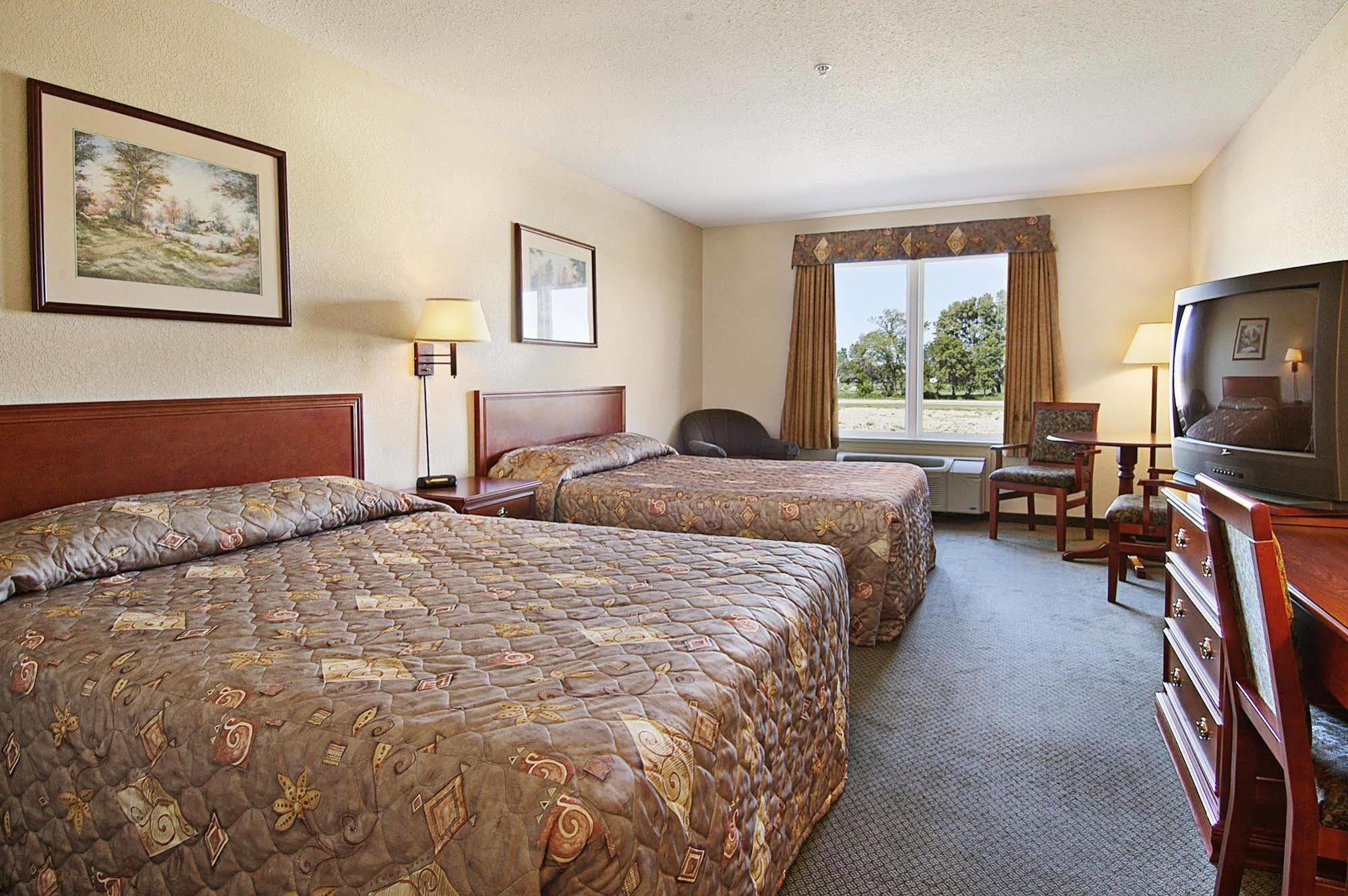 Days Inn & Suites By Wyndham Winkler Rum bild